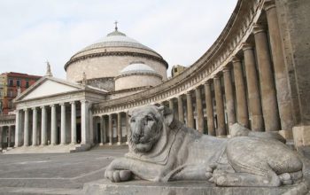 leone-piazza-plebiscito